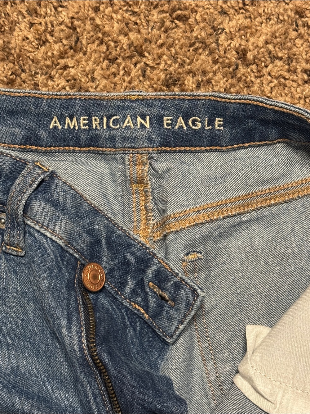 American Eagle Outfitters highest rise Mom short - Picture 3 of 5